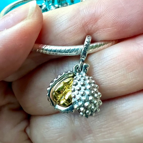 Durian Fruit Charm - Picture 6 of 8